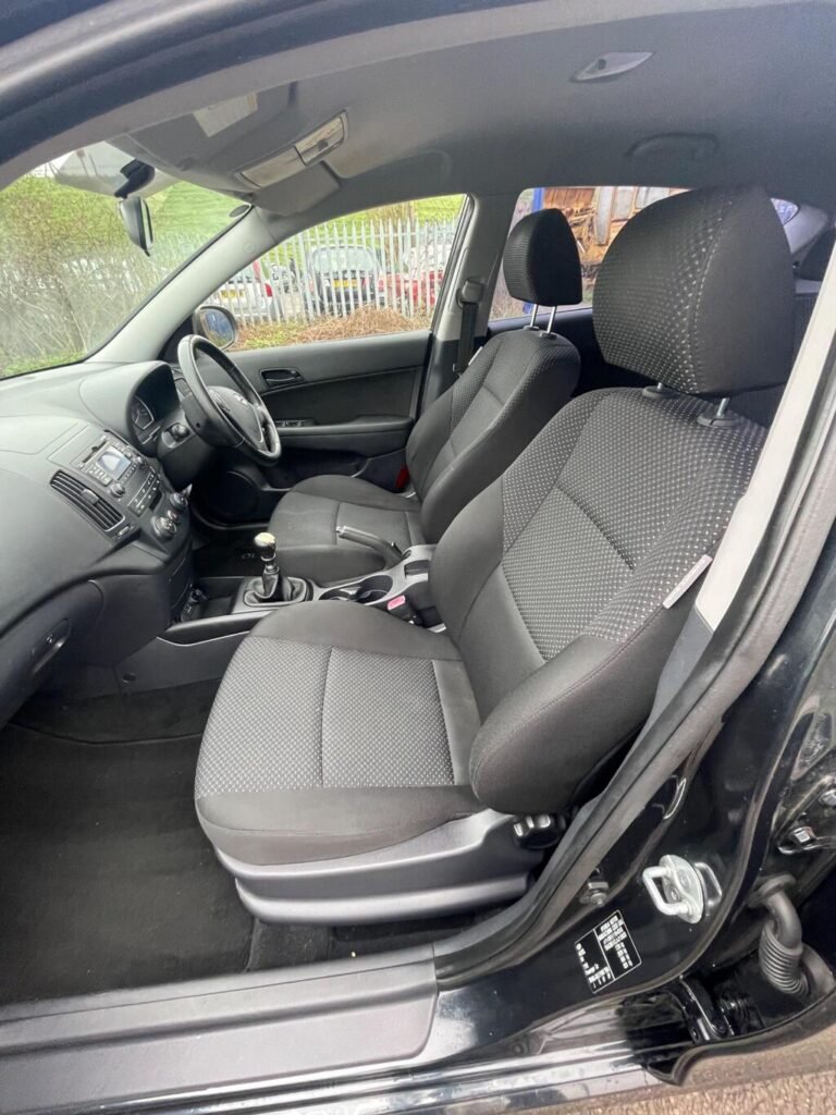 2010 Hyundai i30, photo 17