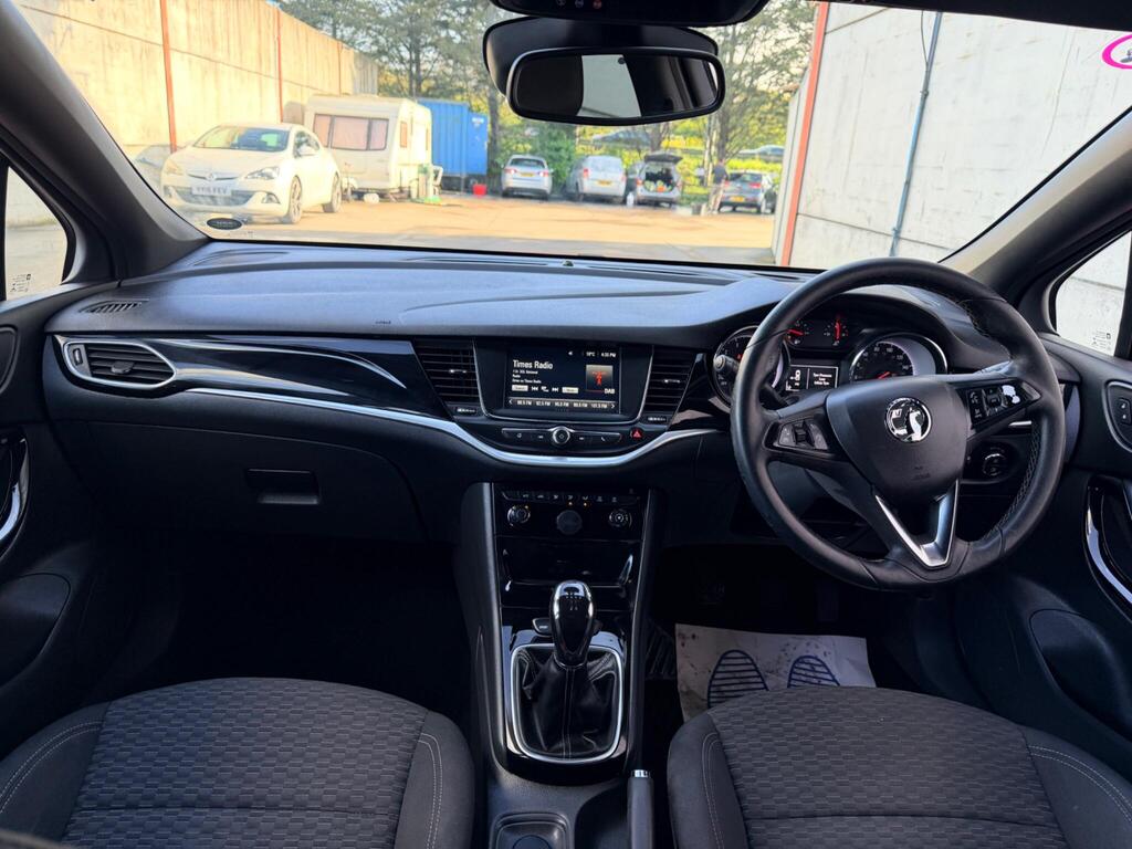 2016 Vauxhall Astra