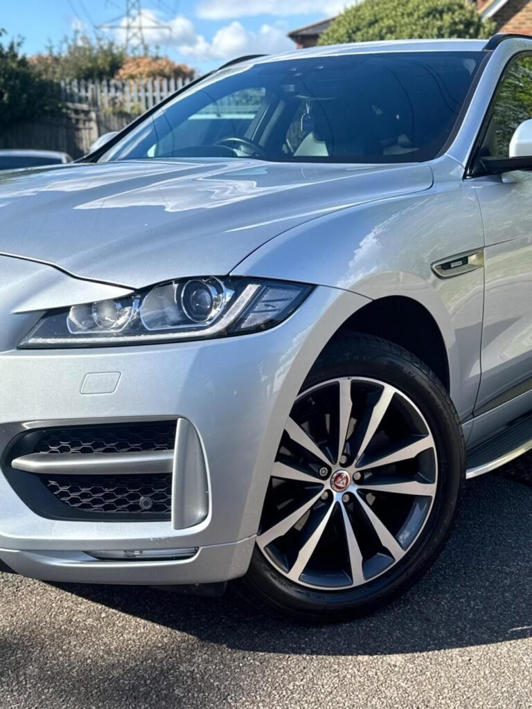 2018 Jaguar F-PACE, photo 3