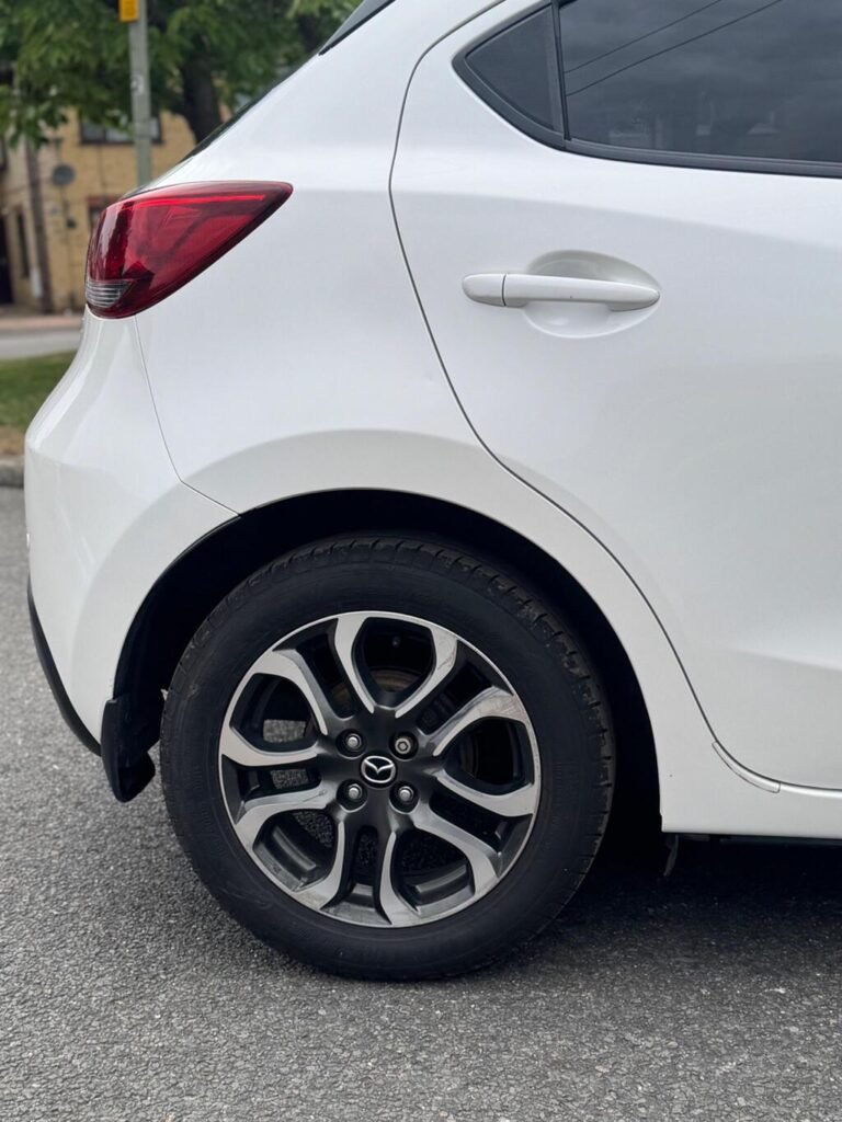 2015 Mazda Mazda2, photo 19