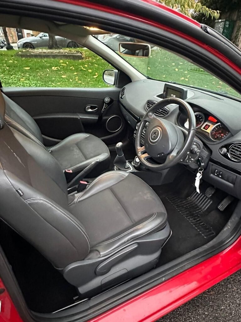2011 Renault Clio, photo 8