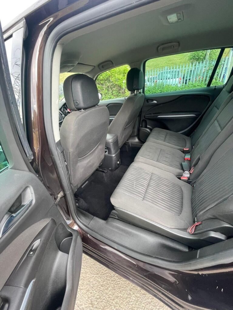 2016 Vauxhall Zafira Tourer, photo 29