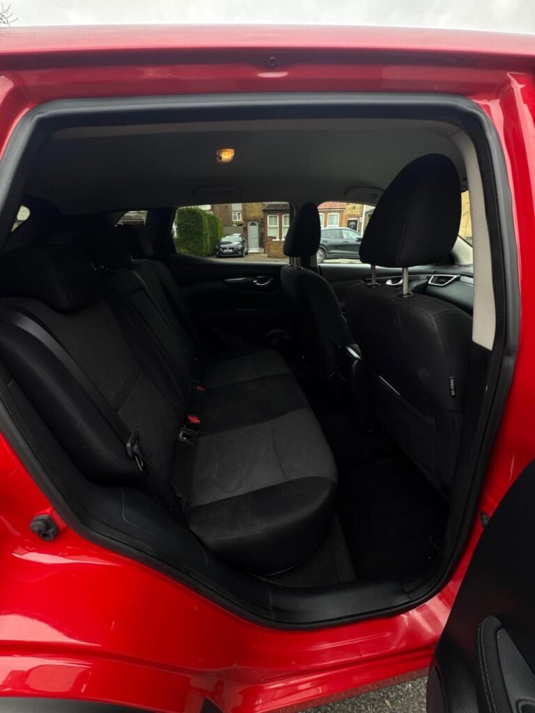 2016 Nissan Qashqai, photo 33
