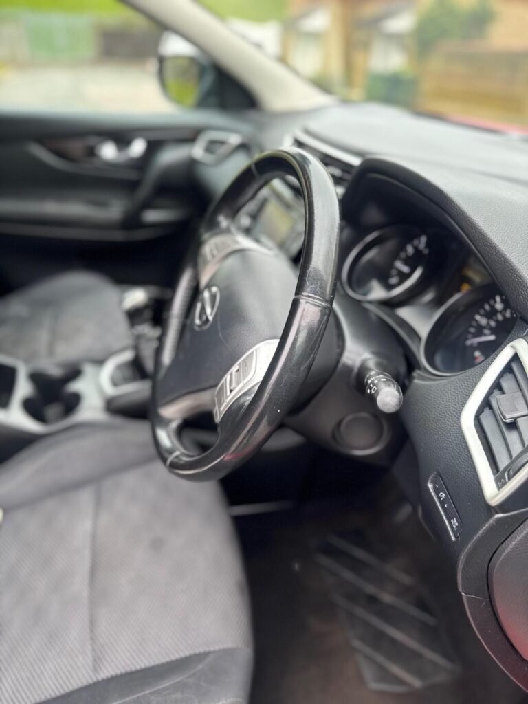 2016 Nissan Qashqai, photo 32