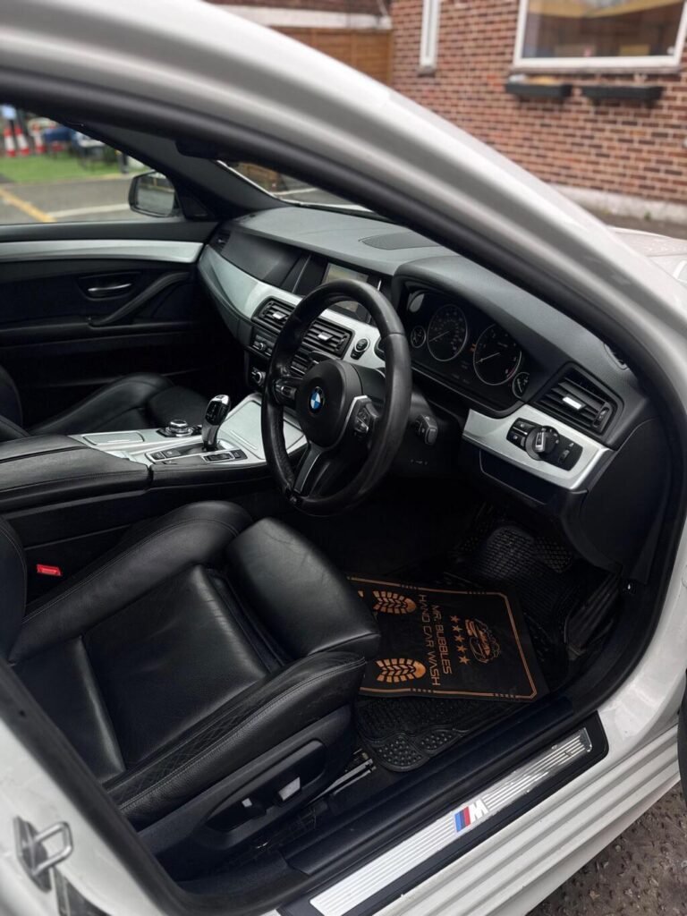 2014 BMW 5 Series, photo 16
