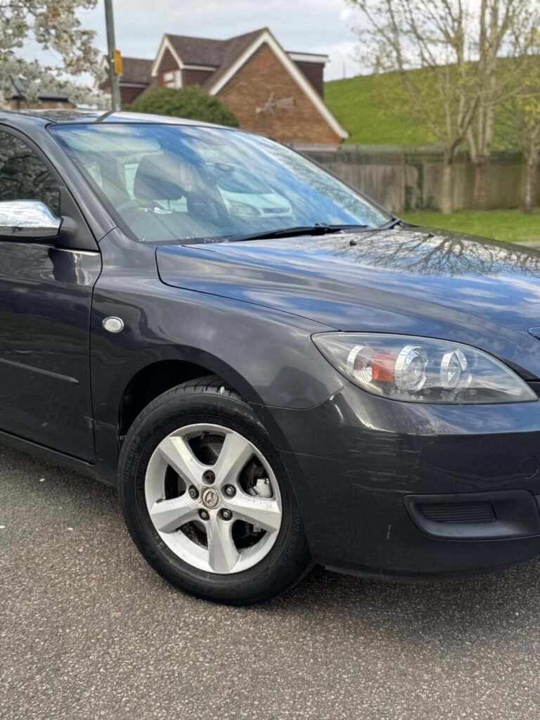 2007 Mazda Mazda3, photo 2