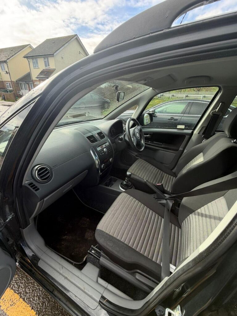 2013 Suzuki SX4, photo 16