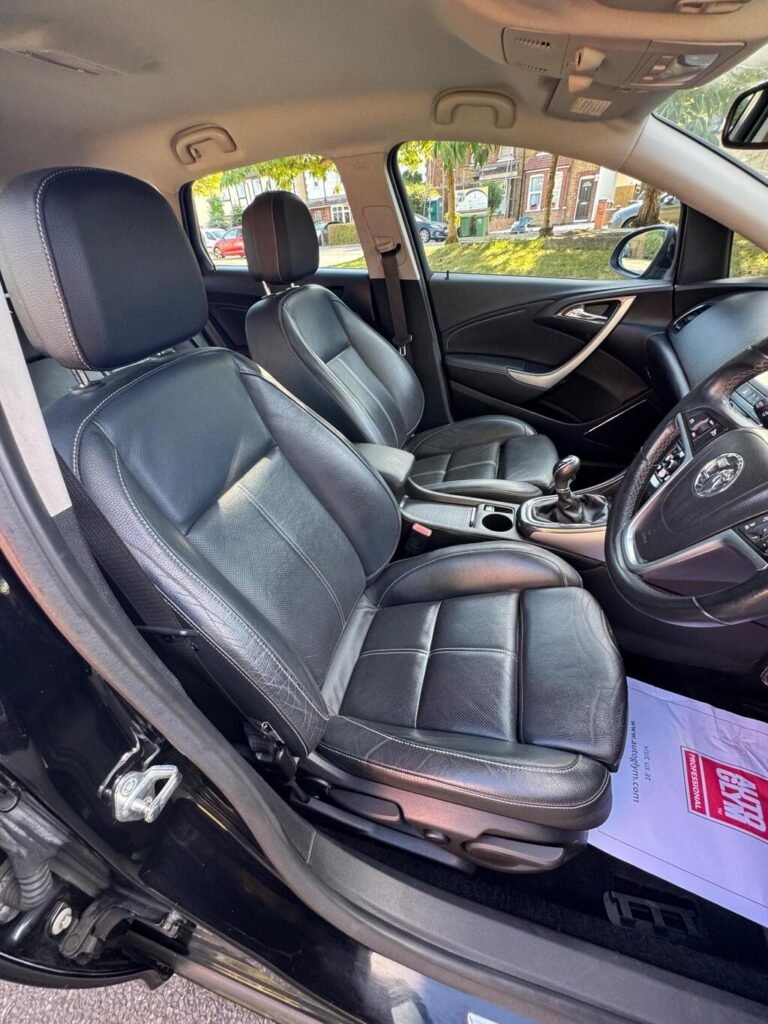 2010 Vauxhall Astra, photo 11