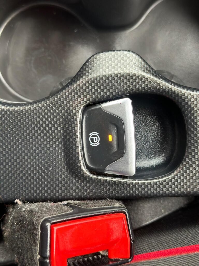 2016 Fiat 500X, photo 18