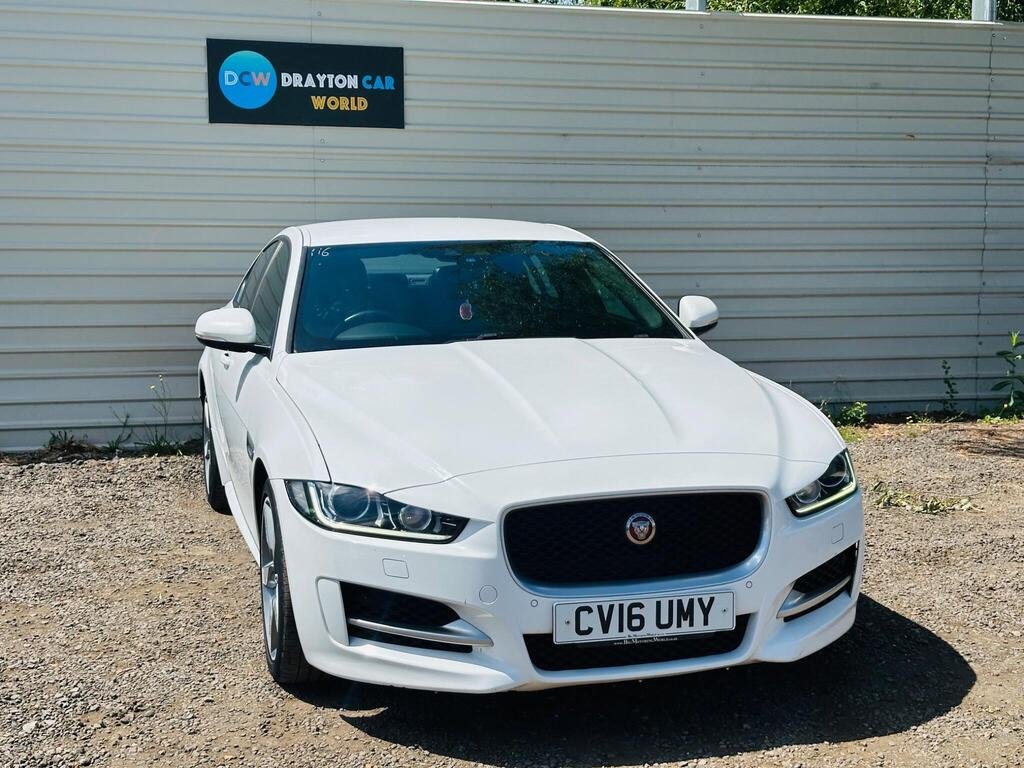 2016 Jaguar XE