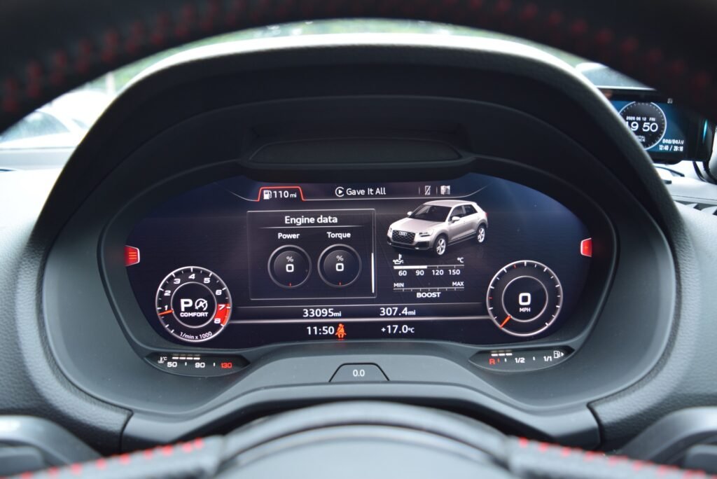 Audi SQ2, photo 13