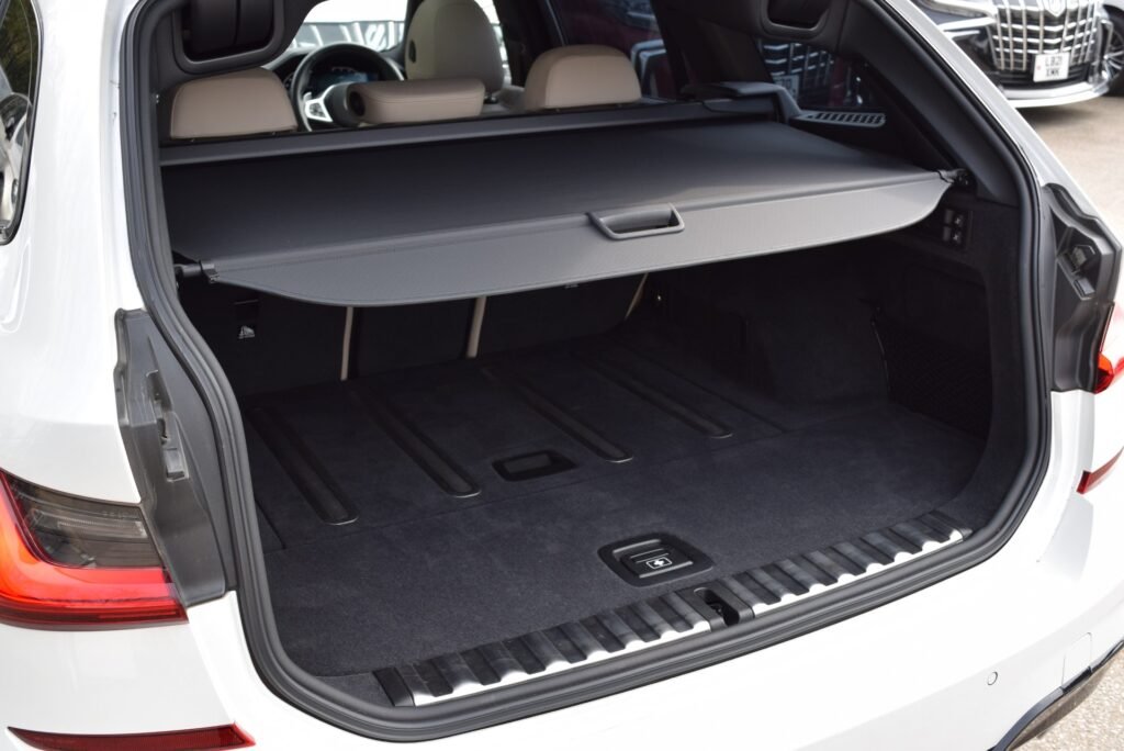 BMW 320d, photo 46