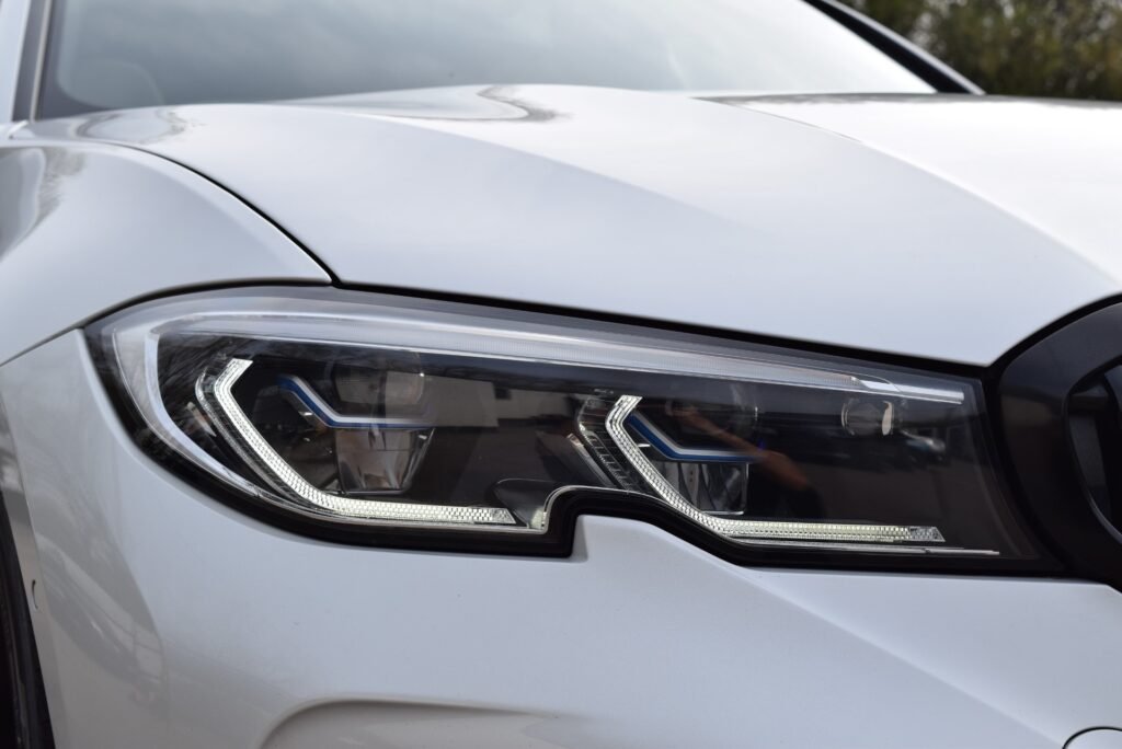 BMW 320d, photo 17