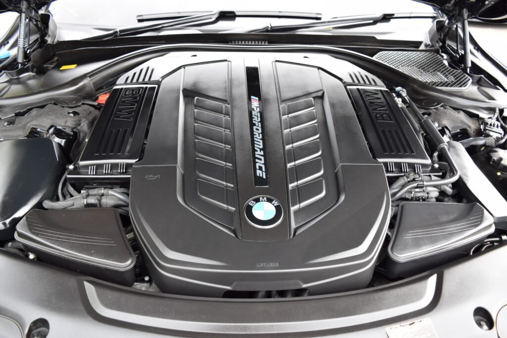 BMW M760Li, photo 29