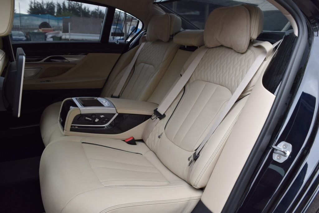 BMW M760Li, photo 12