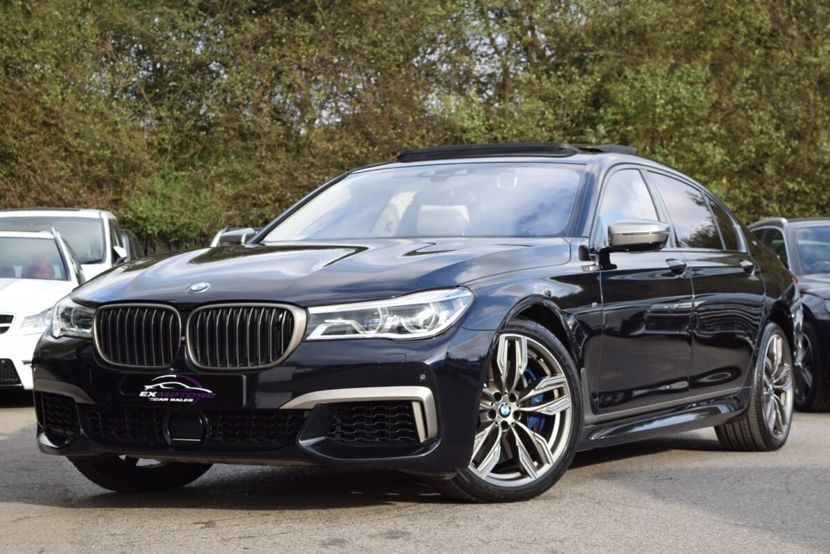 BMW M760Li