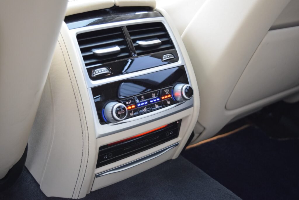 BMW M760Li, photo 59
