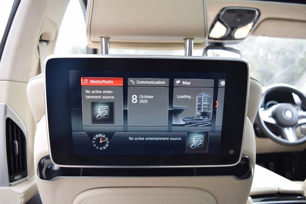 BMW M760Li, photo 57