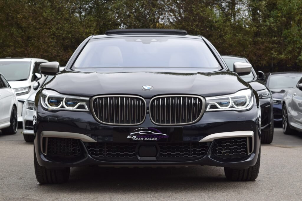 BMW M760Li, photo 4