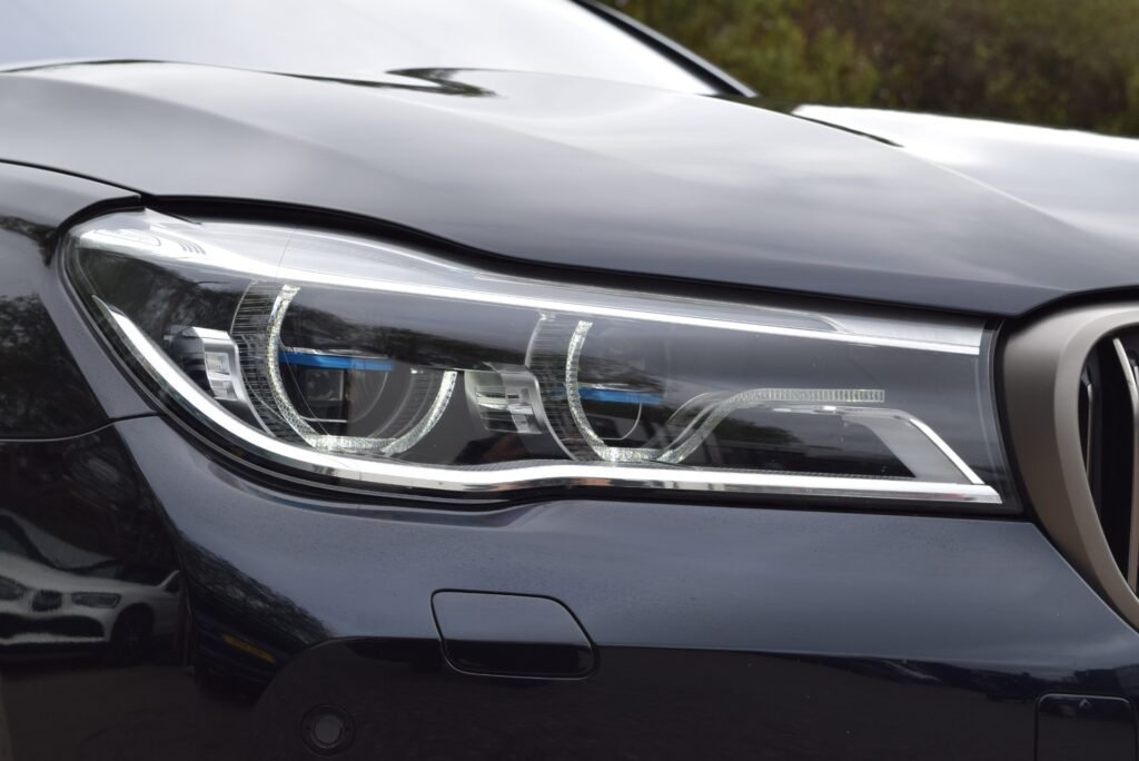 BMW M760Li, photo 20