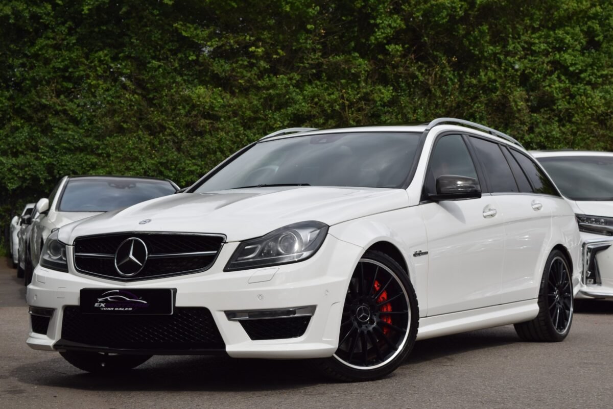 Mercedes C63 AMG