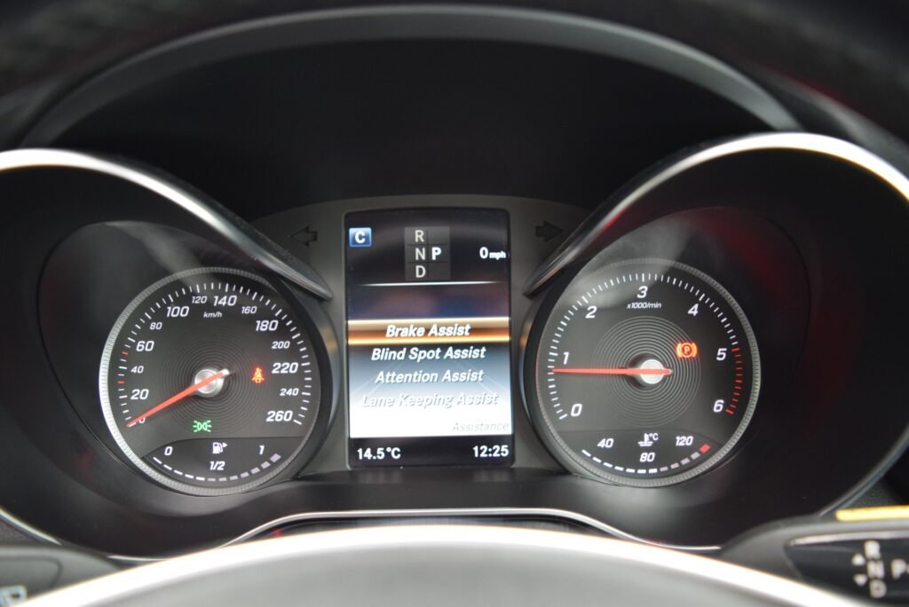 Mercedes GLC220d, photo 37