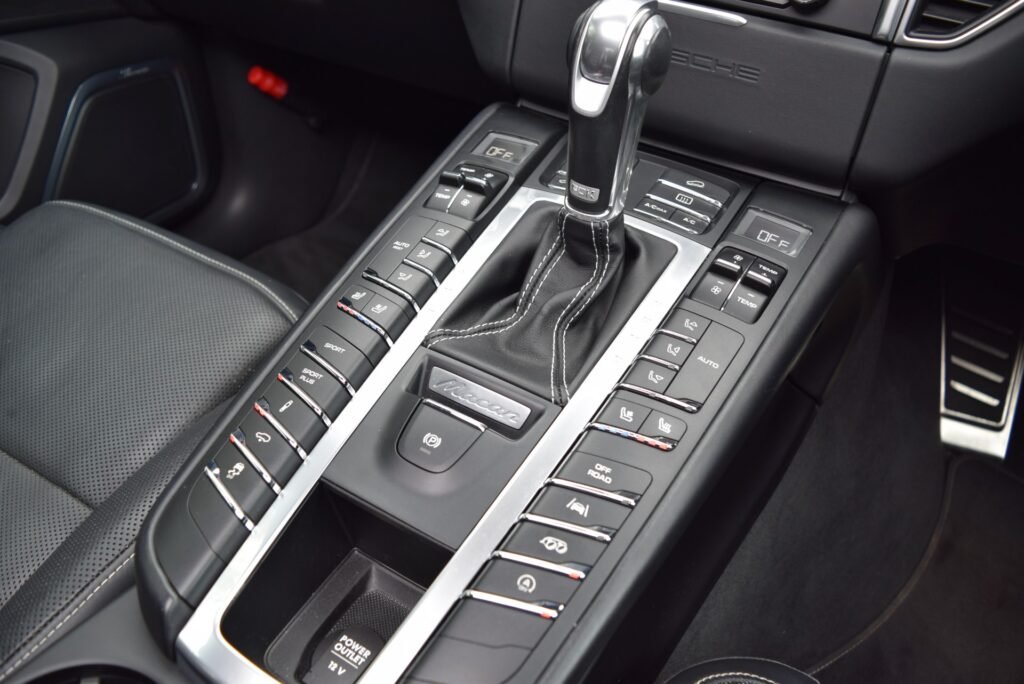 Porsche Macan, photo 39