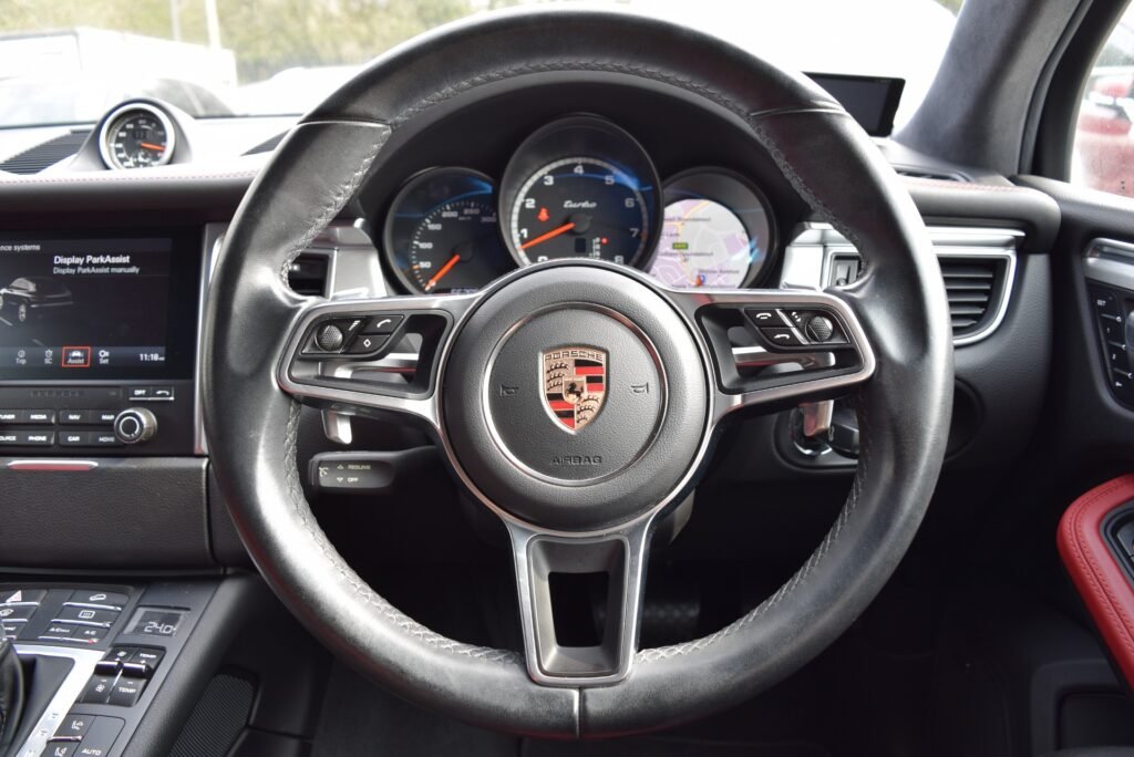 Porsche Macan, photo 36