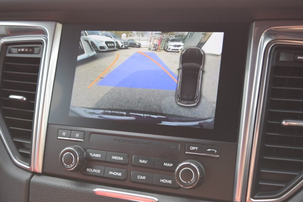 Porsche Macan, photo 51