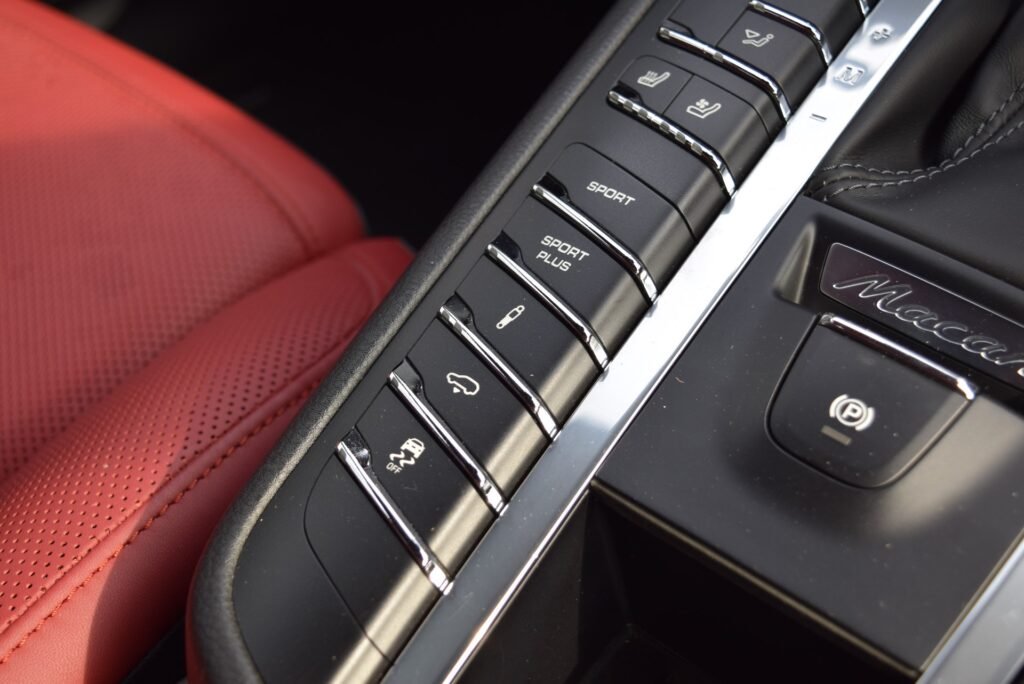 Porsche Macan, photo 33