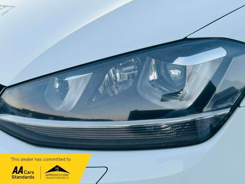 2013 Volkswagen Golf 1.4 TSI BlueMotion Tech SE Hatchback 5dr Petrol DSG Euro 5 (s/s) (122 ps), photo 12