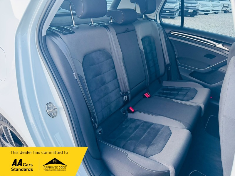 2013 Volkswagen Golf 1.4 TSI BlueMotion Tech SE Hatchback 5dr Petrol DSG Euro 5 (s/s) (122 ps), photo 18