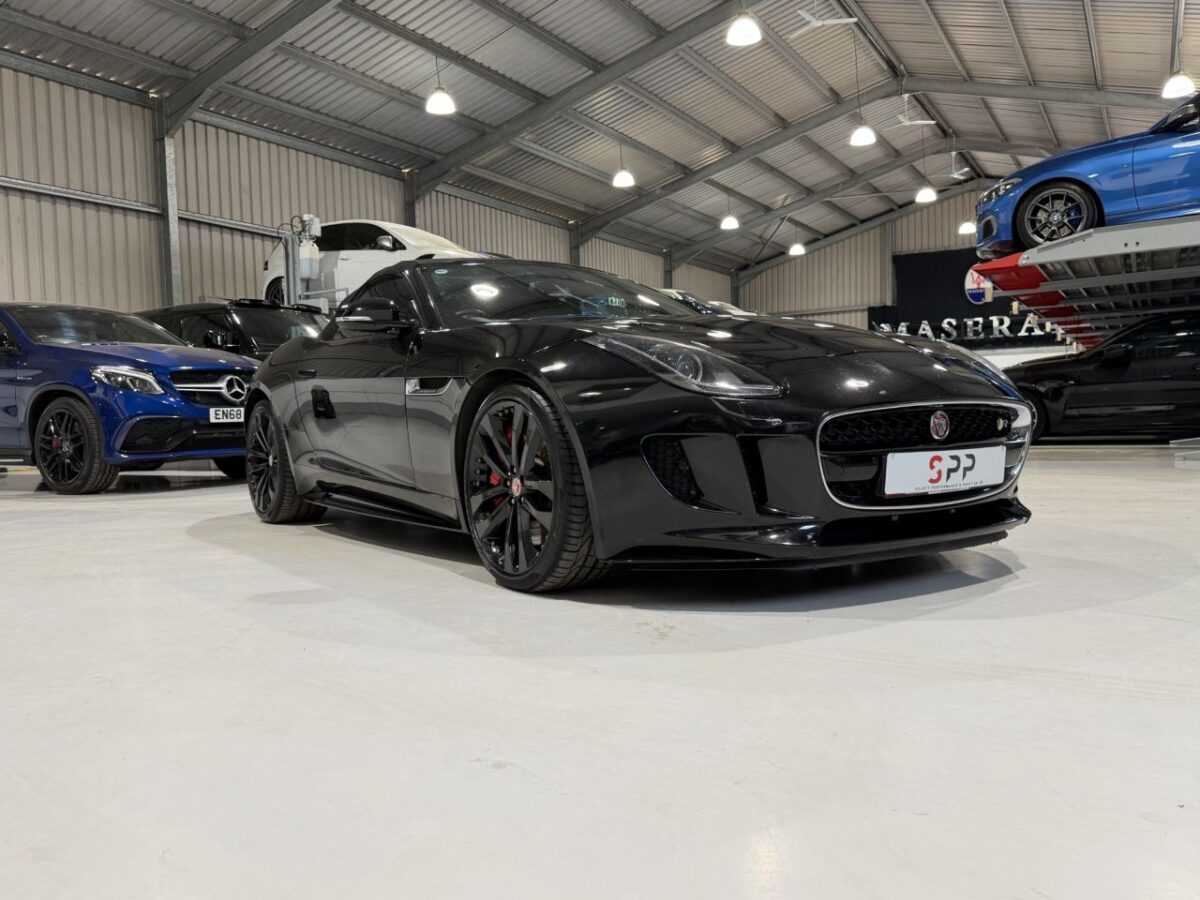 2016 JAGUAR F-TYPE 5.0 V8 R Convertible 2dr Petrol Auto AWD Euro 6 (s/s) (550 ps)