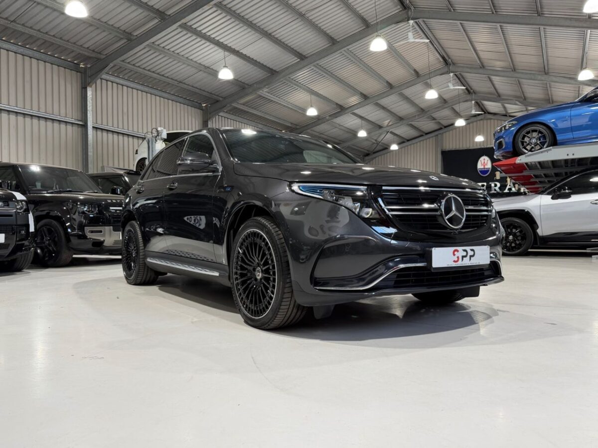 2022 MERCEDES-BENZ EQC EQC 400 80kWh AMG Line (Premium Plus) SUV 5dr Electric Auto 4MATIC (408 ps)