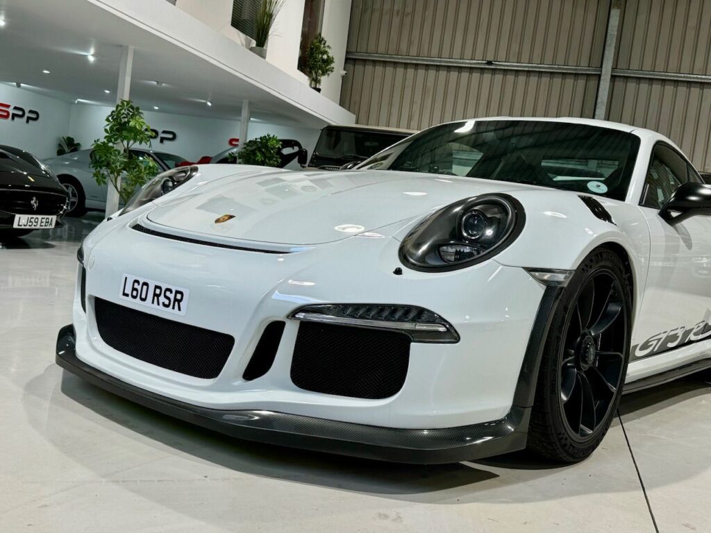 2016 PORSCHE 911 4.0 GT3 RS PDK 2d 494 BHP, photo 36