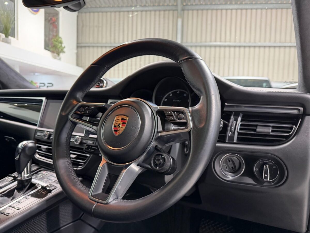 2019 PORSCHE MACAN 2.9T V6 Turbo SUV 5dr Petrol PDK 4WD Euro 6 (s/s) (440 ps) Gen 2
