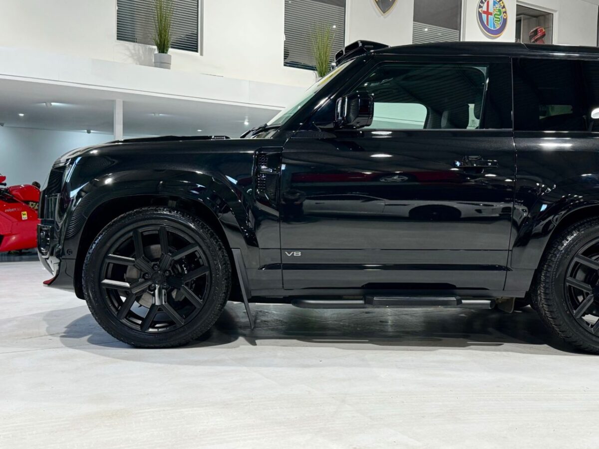 2022 LAND ROVER DEFENDER 5.0 P525 V8 SUV 3dr Petrol Auto 4WD Euro 6 (s/s) (525 ps)