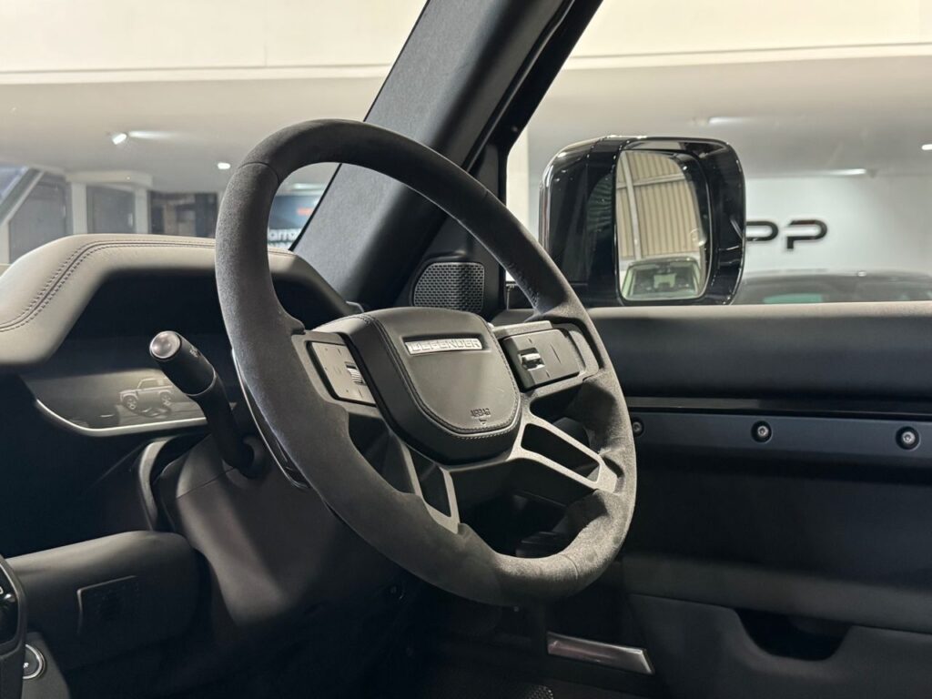 2022 LAND ROVER DEFENDER 5.0 P525 V8 SUV 3dr Petrol Auto 4WD Euro 6 (s/s) (525 ps), photo 51