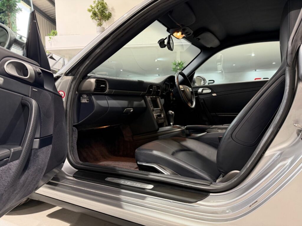 2005 PORSCHE 911 3.6 997 Carrera 4 Coupe 2dr Petrol AWD (283 g/km, 325 bhp), photo 15