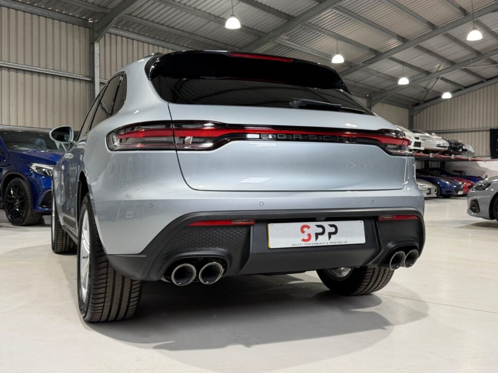 2023 PORSCHE MACAN 2.0T SUV 5dr Petrol PDK 4WD Euro 6 (s/s) (265 ps), photo 6