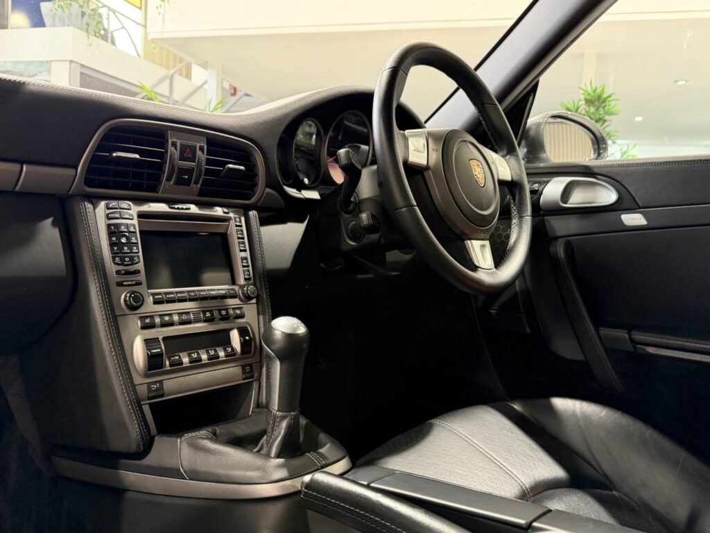 2007 PORSCHE 911 3.6 997 Carrera Coupe 2dr Petrol Manual (266 g/km, 325 bhp), photo 16