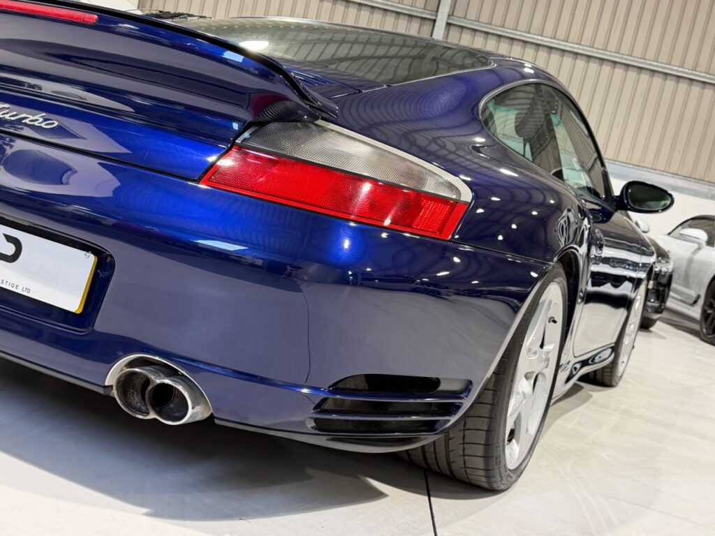 2001 PORSCHE 911 3.6 996 Turbo Coupe 2dr Petrol Tiptronic S AWD (339 g/km, 414 bhp), photo 33