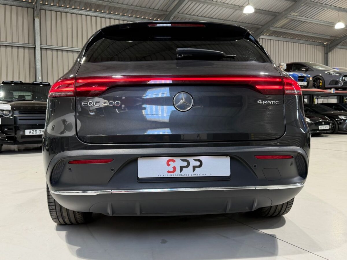 2022 MERCEDES-BENZ EQC EQC 400 80kWh AMG Line (Premium Plus) SUV 5dr Electric Auto 4MATIC (408 ps)