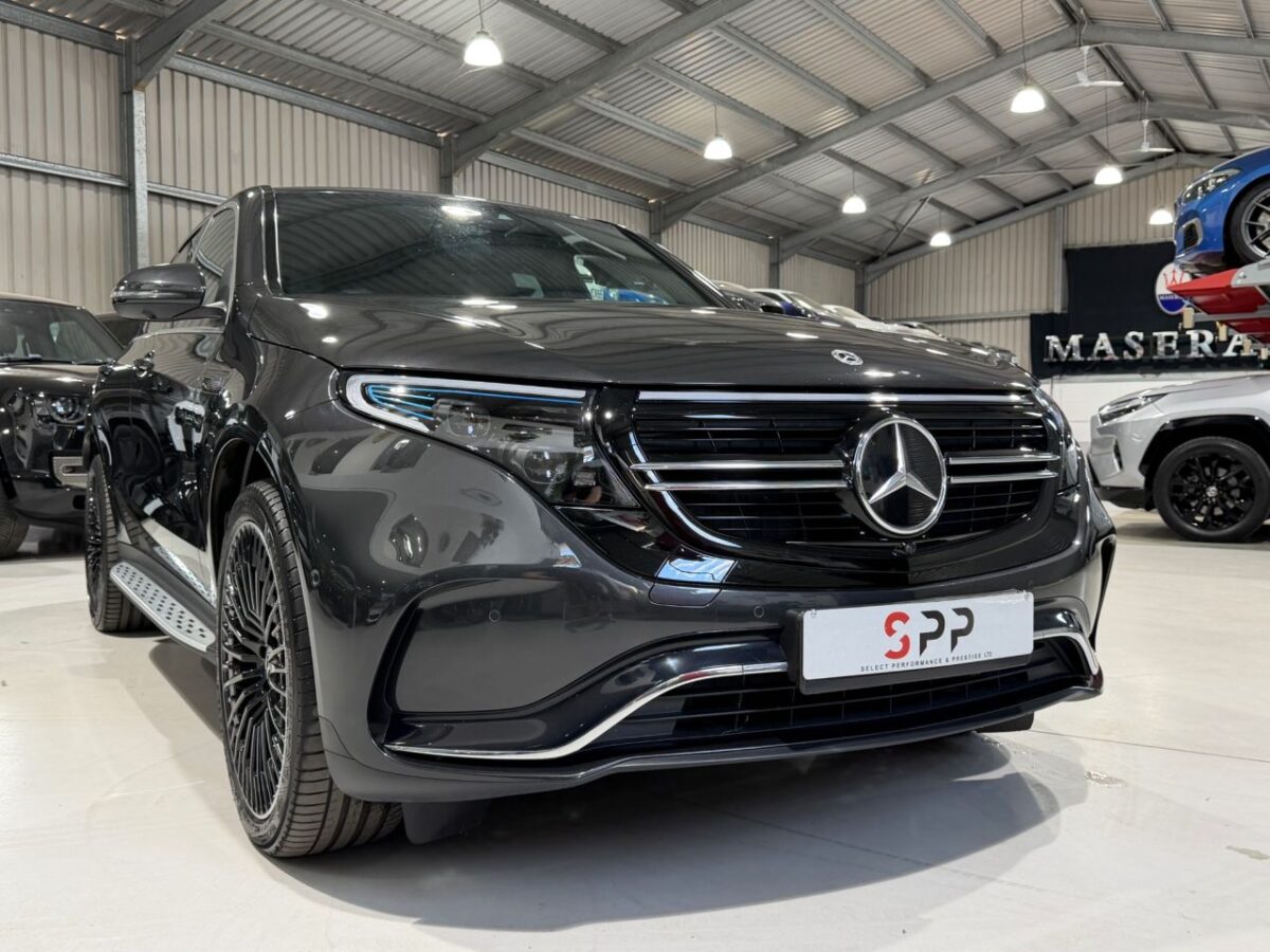 2022 MERCEDES-BENZ EQC EQC 400 80kWh AMG Line (Premium Plus) SUV 5dr Electric Auto 4MATIC (408 ps)