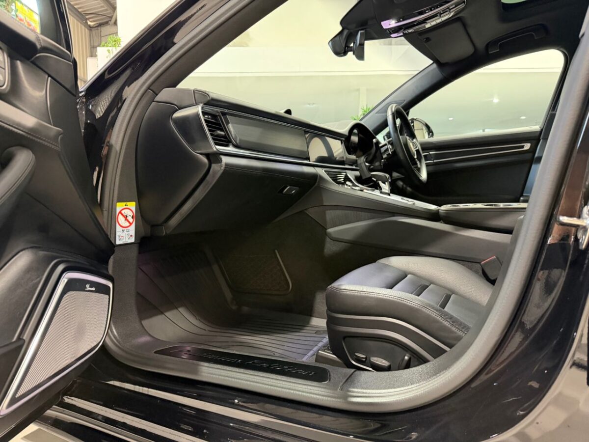 2023 PORSCHE PANAMERA 2.9 V6 E-Hybrid 17.9kWh 4 Platinum Edition Sport Turismo 5dr Petrol Plug-in
