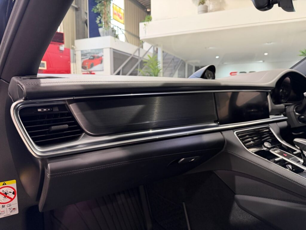 2023 PORSCHE PANAMERA 2.9 V6 E-Hybrid 17.9kWh 4 Platinum Edition Sport Turismo 5dr Petrol Plug-in, photo 27