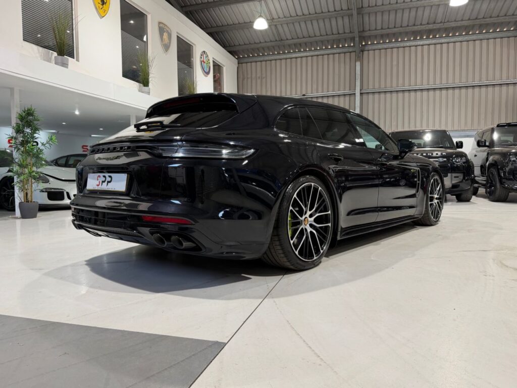 2023 PORSCHE PANAMERA 2.9 V6 E-Hybrid 17.9kWh 4 Platinum Edition Sport Turismo 5dr Petrol Plug-in, photo 31