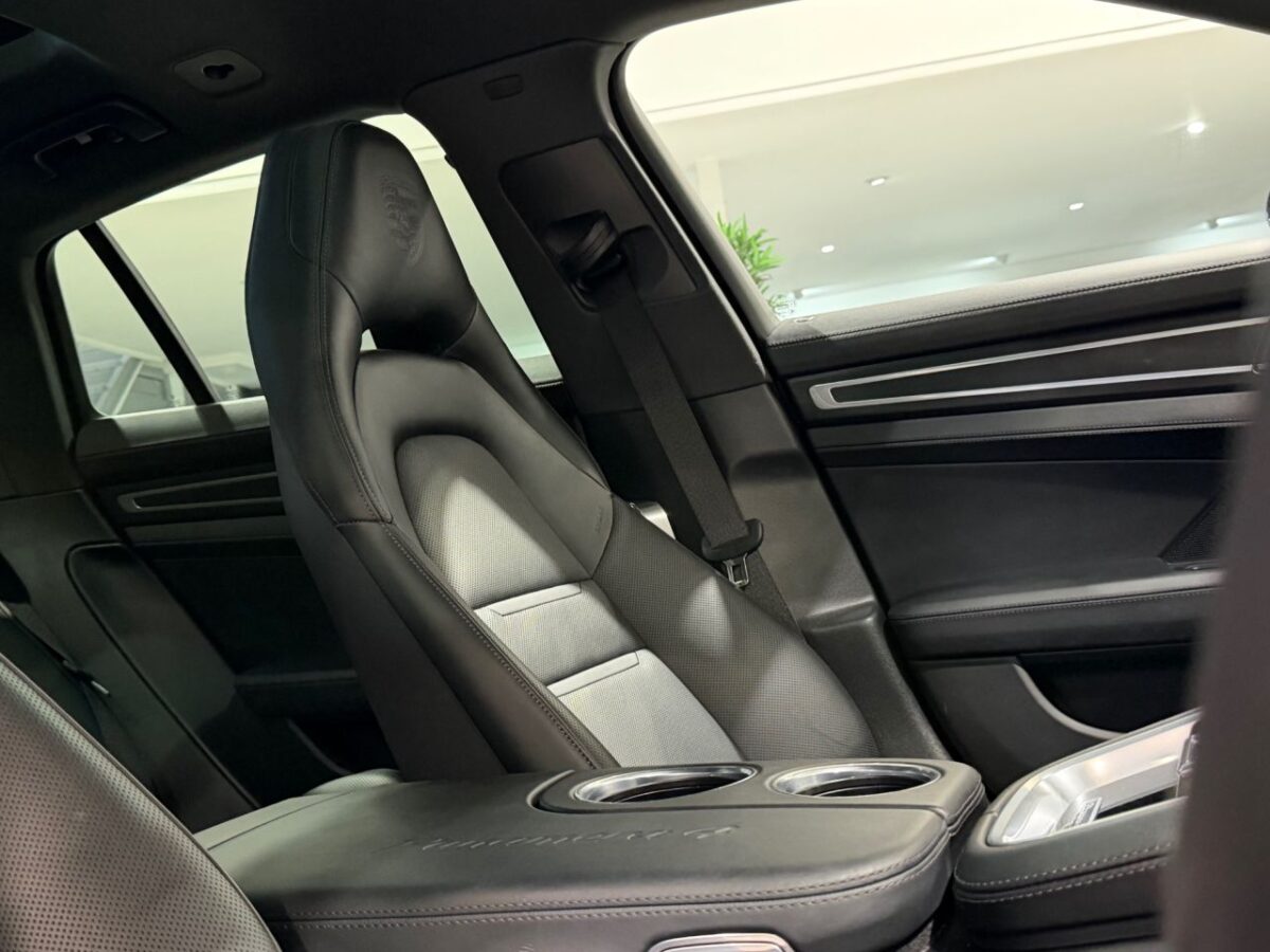 2023 PORSCHE PANAMERA 2.9 V6 E-Hybrid 17.9kWh 4 Platinum Edition Sport Turismo 5dr Petrol Plug-in