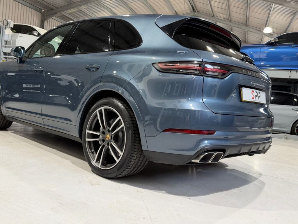 2020 PORSCHE CAYENNE 4.0T V8 GPF Turbo SUV 5dr Petrol TiptronicS 4WD Euro 6 (s/s) (550 ps), photo 4