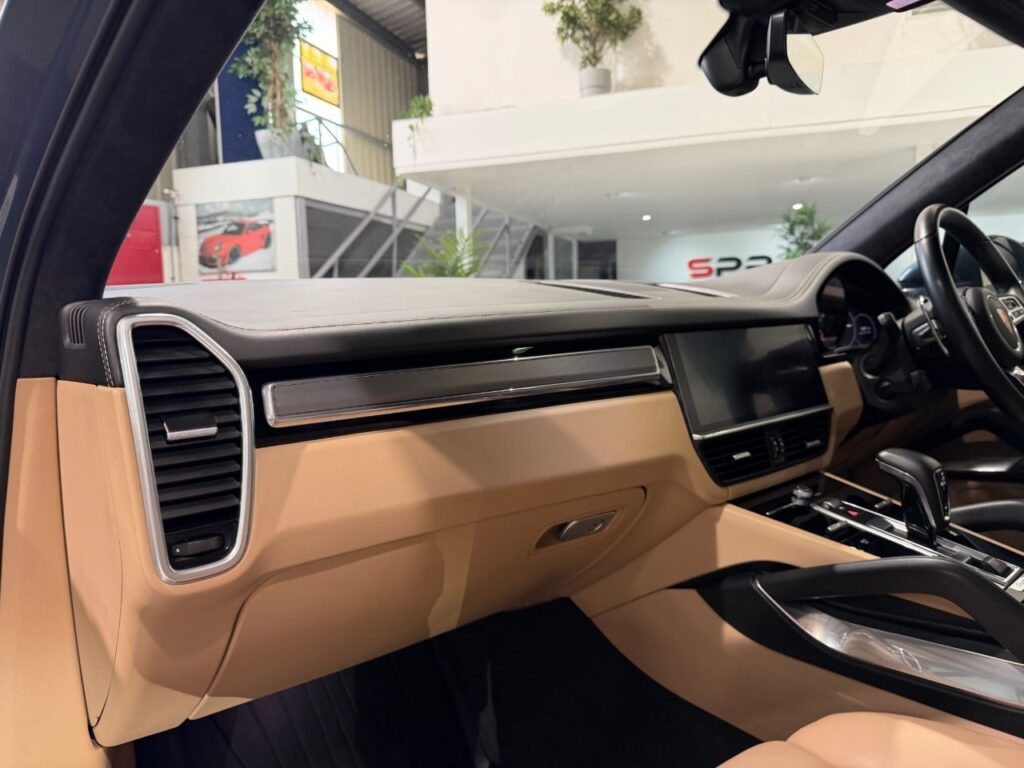 2020 PORSCHE CAYENNE 4.0T V8 GPF Turbo SUV 5dr Petrol TiptronicS 4WD Euro 6 (s/s) (550 ps), photo 24